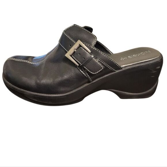 Nickels Soft Suzee Black Leather Womens Clog Silver Buckle, Size 9 - Picture 1 of 13